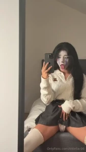 Schl girl clown 3 swipe to the end there s a little surprise