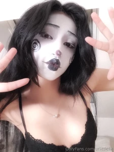 Hehe hiiiii watch me abus- i mean treat my stuffed animal with some part 4