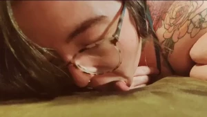 Spilled thc tincture on the bed and didn t want to waste it the sound