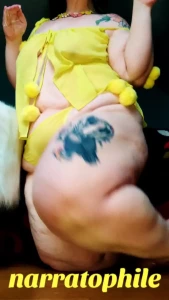 Decided this morning i preferred the video sans trippy effects even