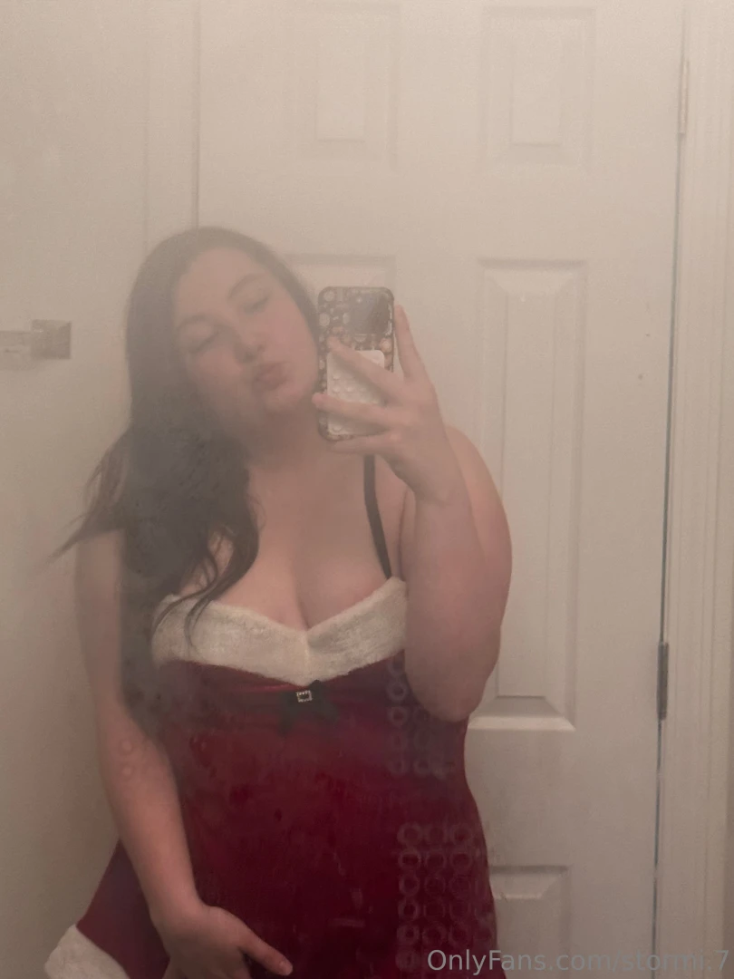 Https onlyfans com j storm1 sub to vip to see all holiday content 