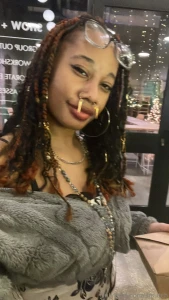 Quick lil bit of me showering an oiling up for you cutiess part 8