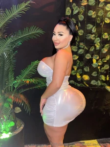 Confidence looks good on me and nothing else