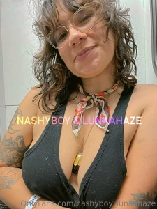 Storytime nb and i took the train up to a concert recently we were in part 3