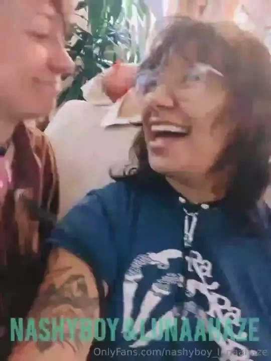 We had a craft date over the weekend and made ourselves some collars 