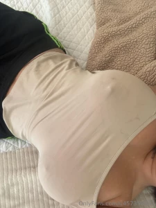 Lets sext dm me for details