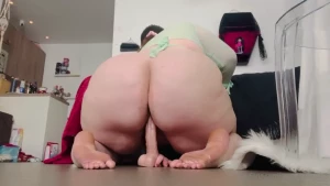 My back might be out injured but i can still ride a dick