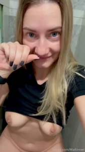 Bathroom kink bonanza back in the bathroom i m sharing another