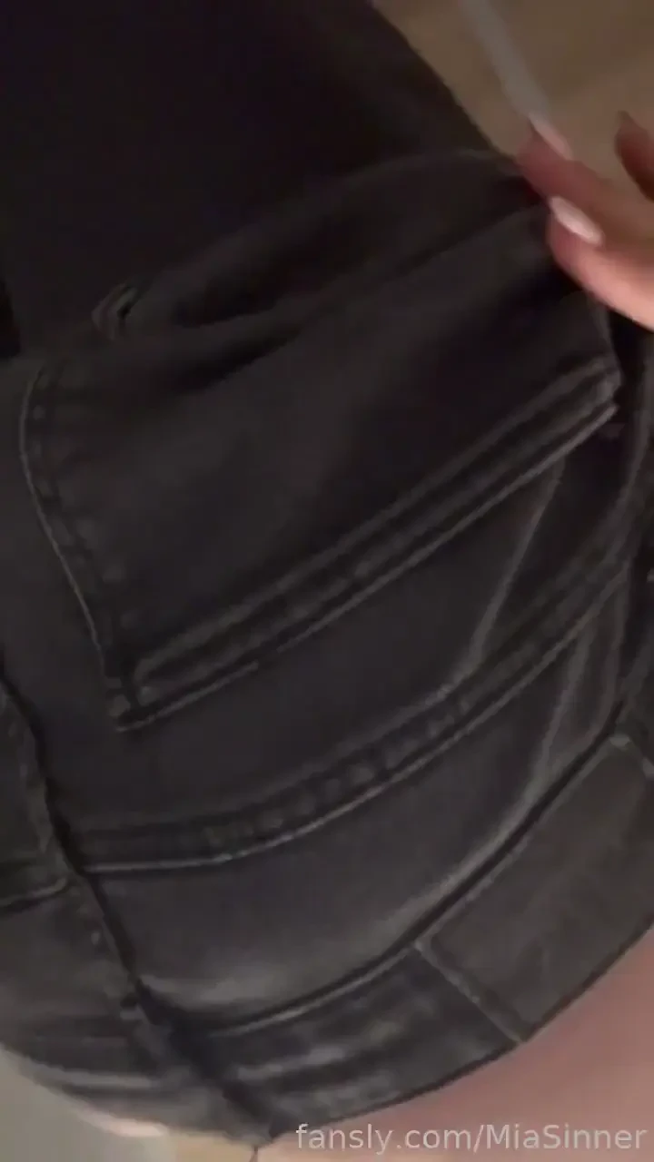 The bitch wants you i want to seduce you twirl in front of you in 