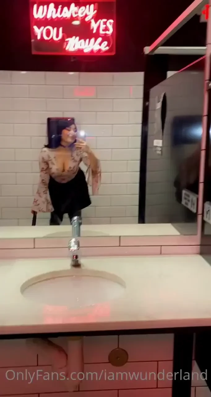 A night out let me know if you like cute irl tipsy videos like these part 2 