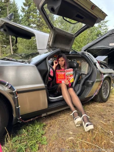 Are you my time traveler because you ve been banging my pussy so good part 1