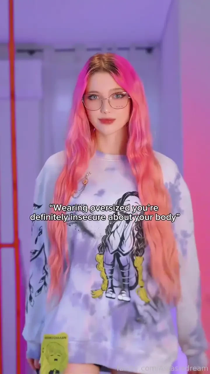 Do you prefer oversized or tight-fitting clothes on me cute sexy 