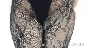 Squishy thigh jiggling in lacy tights videos ps the last vid is a part 1