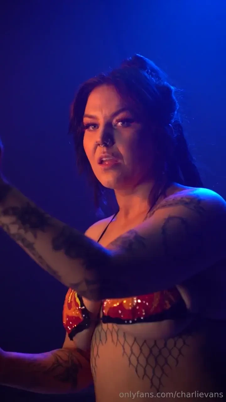 Taking this bra off is going to be even hotter than this fire who is 