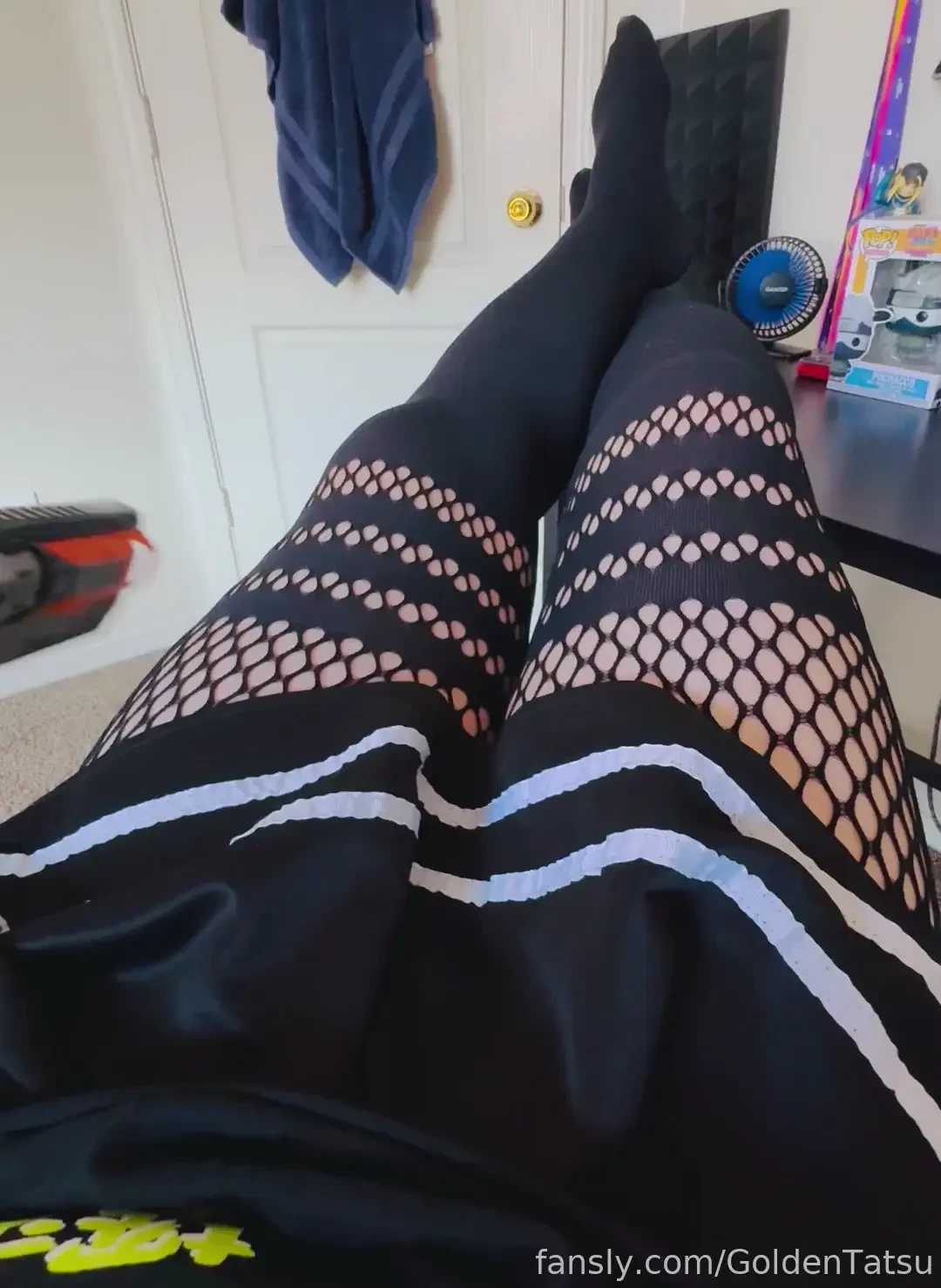 Gamer boyfriend wants you to come over thicc thighs thighhighs femboy 