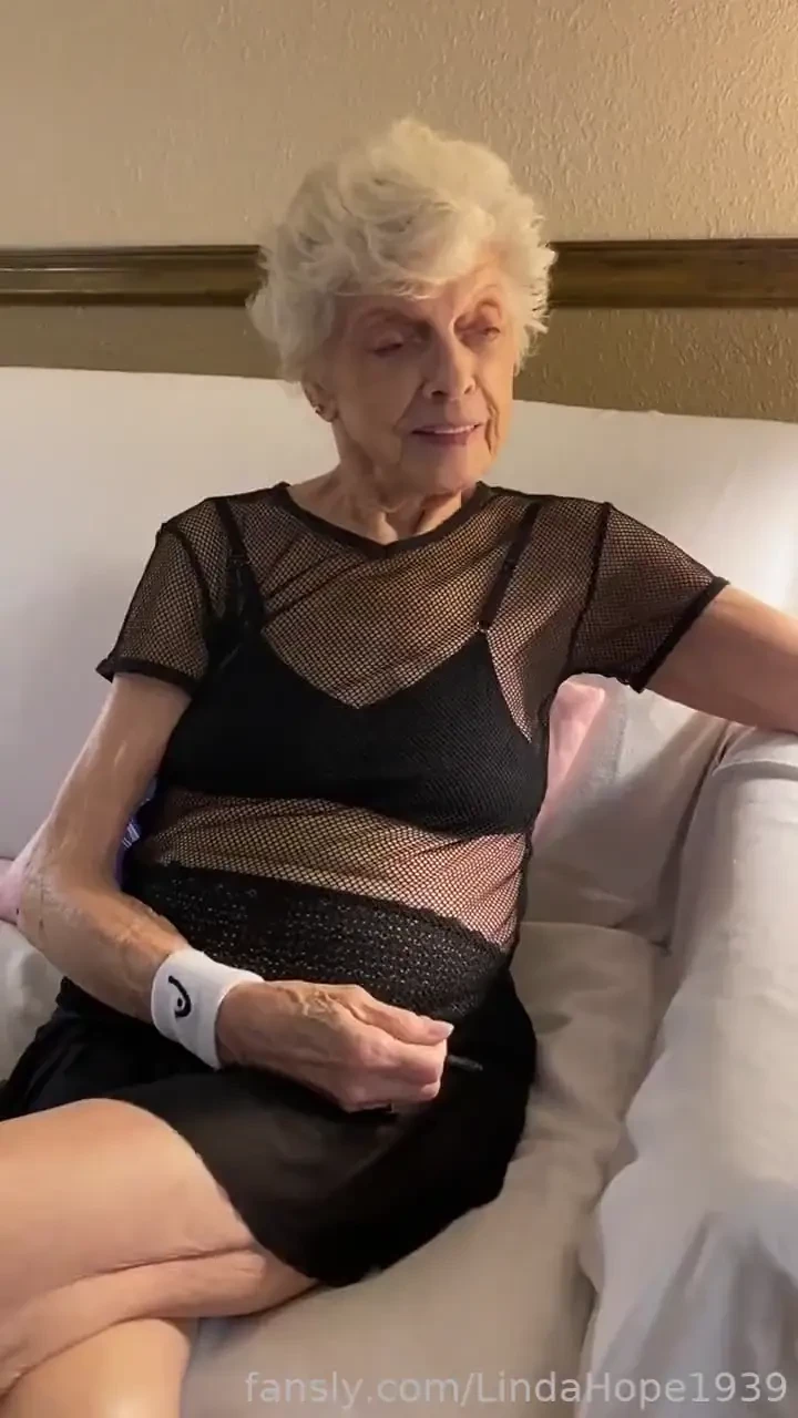 I want to taste your cum gilf milf granny oma old granda mature cougar 