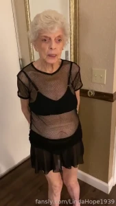 I like fruity drinks and big dicks gilf milf granny oma old granda