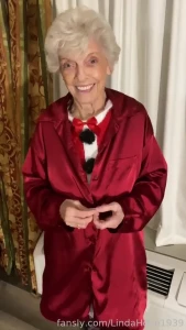 Message me to film together nasty gilf milf granny oma old grandma