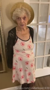 Gilf milf granny oma old grandma mature cougar elderly grannie mommy part 8