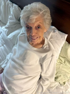 I m promoting my onlyfans retweet for mama onlyfans com lindahope1939