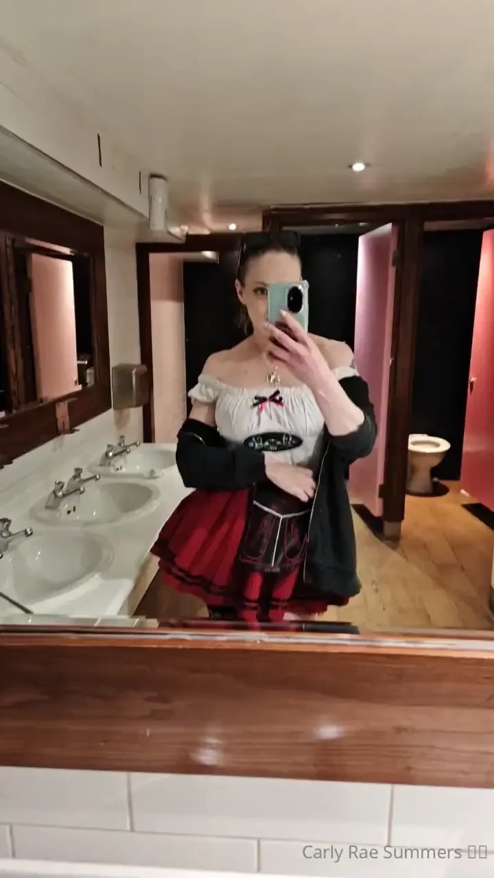 Would you rail me in my uniform 