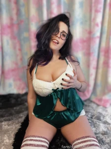 Wish we we re getting cozy by the fire or meeting under a mistletoe part 5