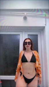 Oare cum arata curu ala in tanga