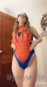 Cum get tangled in my web