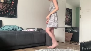 Wanna lurk when i m getting ready pics later