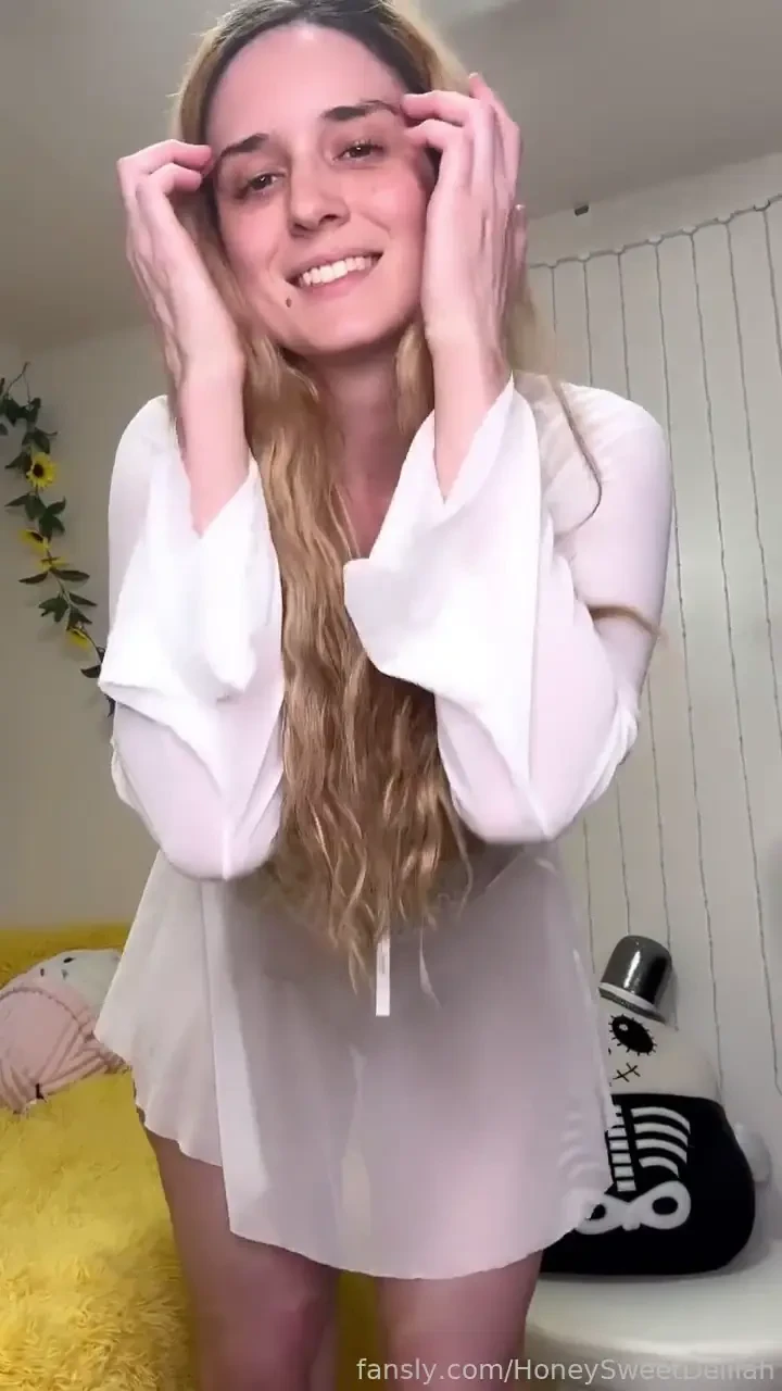 New solo i have so much fun when i m horny cum watch me strip to nude 