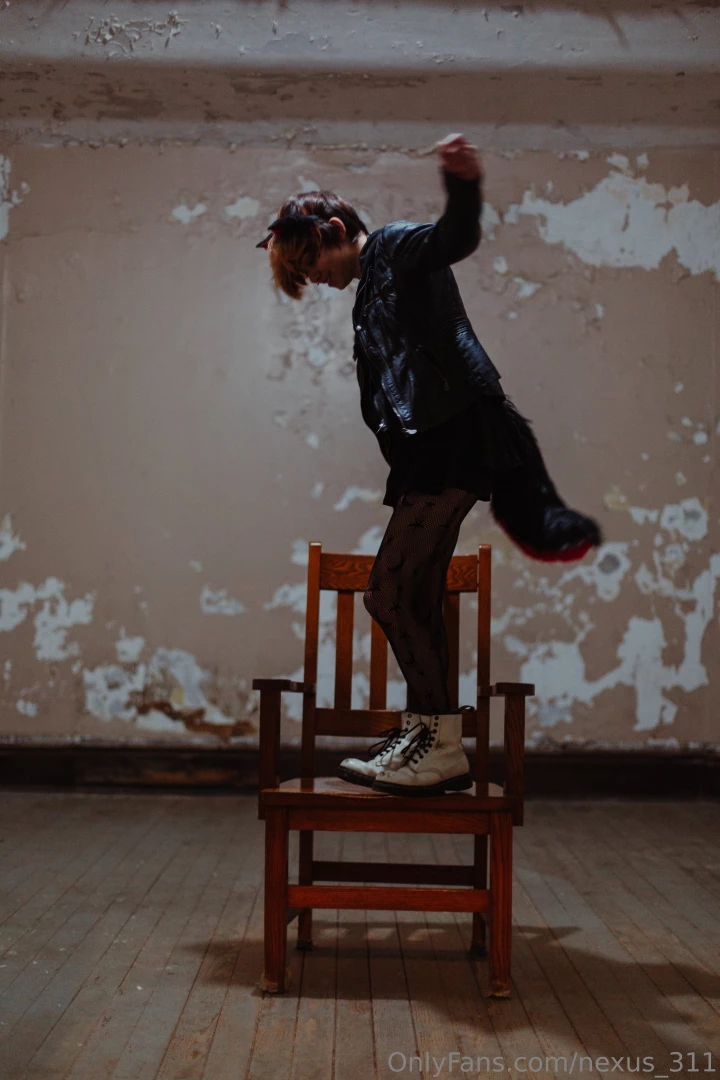 I ve found my throne photographer - aj sierra photography on instagram 