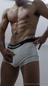 Are you looking for a fat veiny cock and a nice ass too big_eze23 is part 5