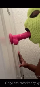 I love sucking dick tip on this video for a surprise in your dm