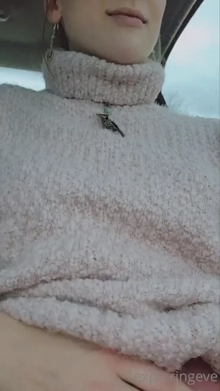 I like to get dress up and wear the weird jewelry i ve made out to eat 