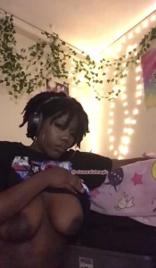 3 clips look how cute i am showing off for you fyp ebony fingering