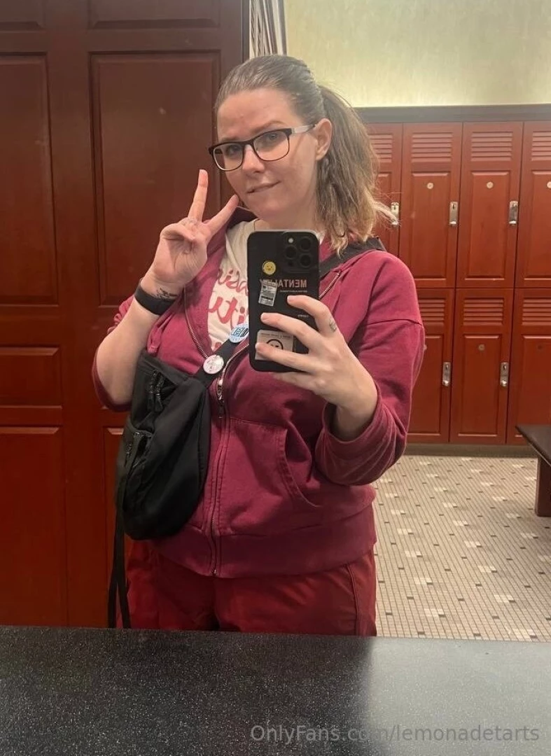 Feelin a little naughty before i hit the gym part 1 