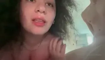 Cumshot on my face during a livestream w sixfootsevenfitguy 
