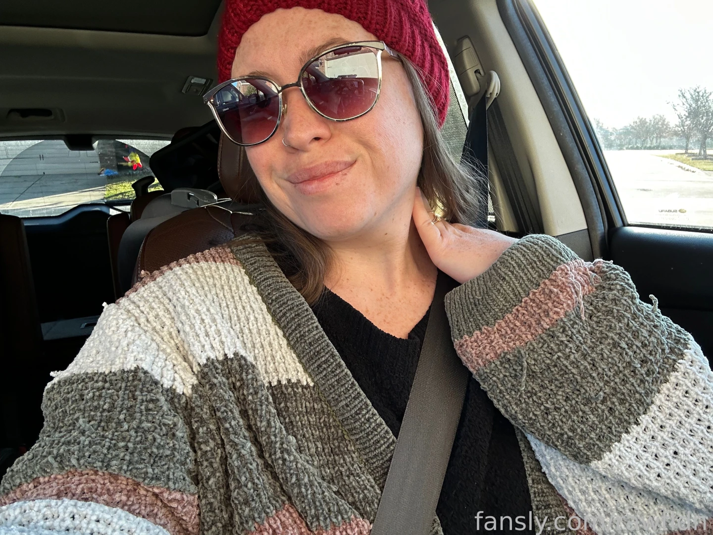 Beanie baby chubby milf freckles longhair milfnextdoor chubbymilf 