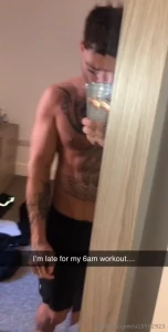 I m here now gym flex finally