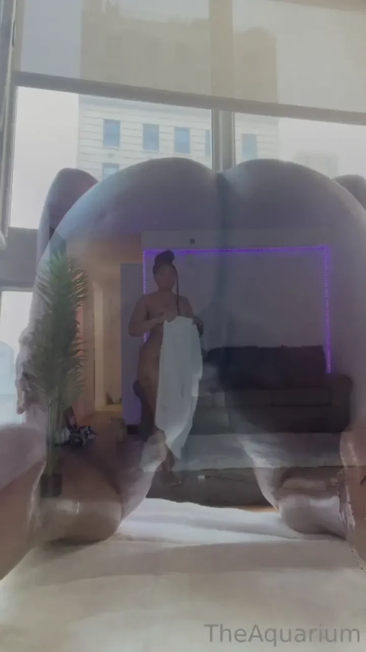 Happy sunday to you all i m practicing self care and self love 