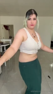 Bellynesian bellydance polinesian dance with trend sounds part 3