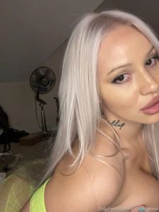 Picture me naked and touching myself because that s what i m doing part 13