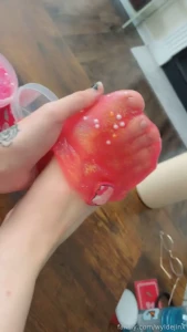 The best way to test out slimes they feel soooo good on my feet lots part 3