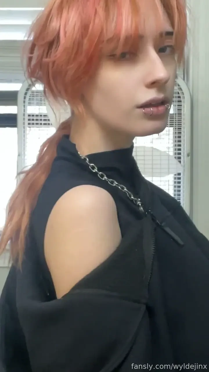 This is how i take my photos dont blame me if im self obsessed trans part 1 