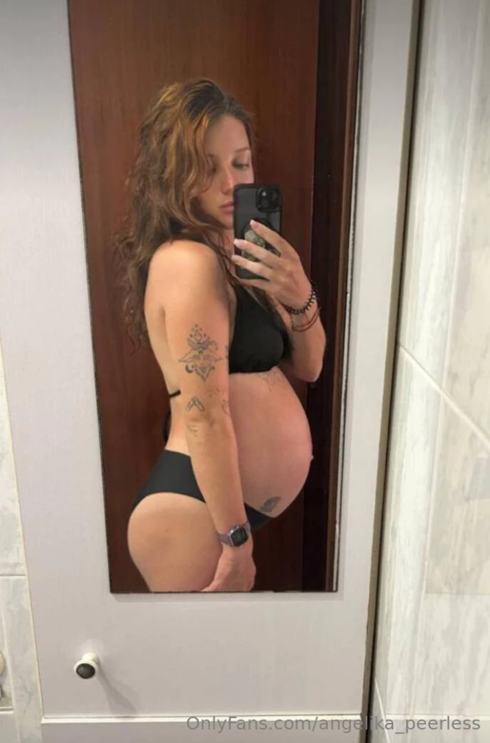 Cutie lilyfoxyy girl of your dream write me the code word gift from part 16 