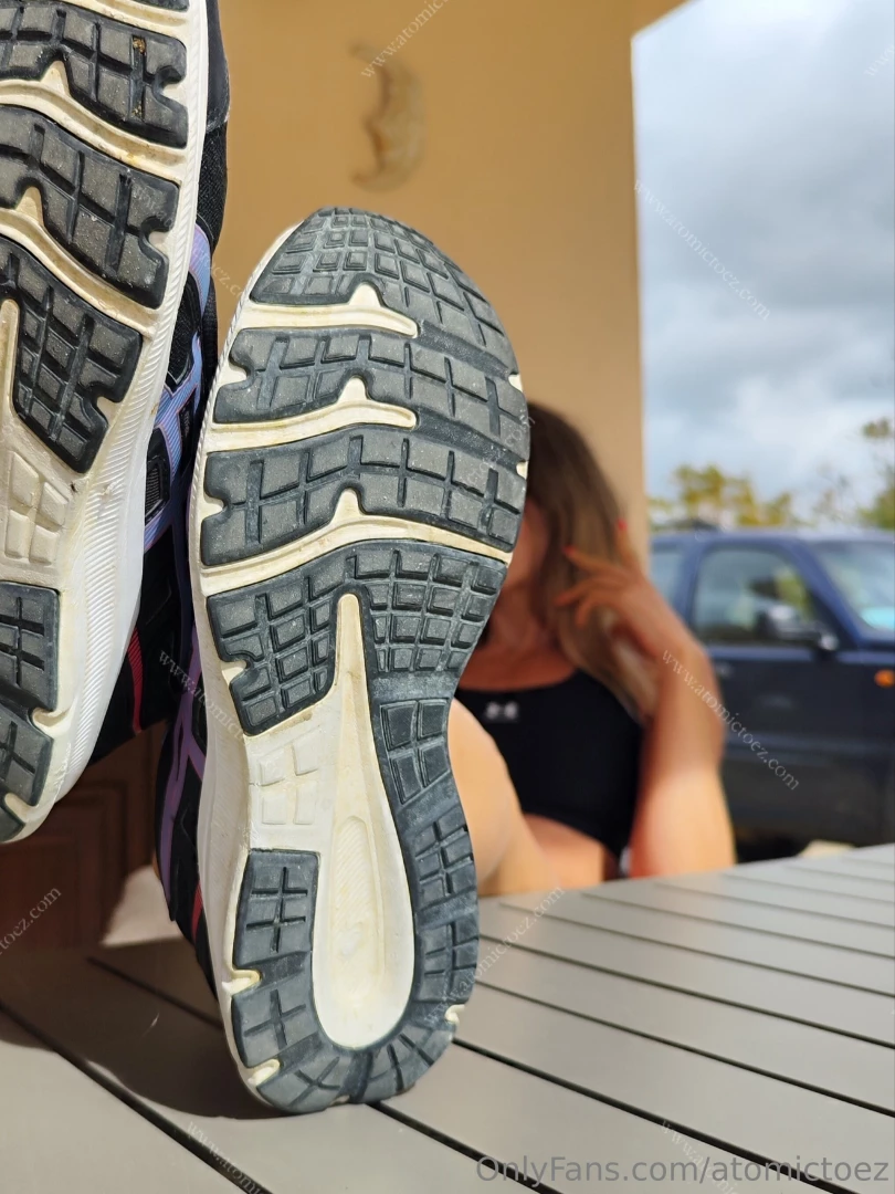 Shoes socks soles swipe right complete photoset of progressive shoes part 1 