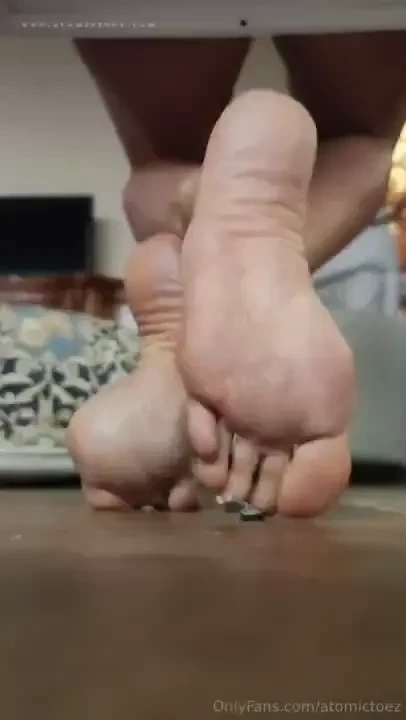 I guess he was just admiring her giant soles but being at the wrong 