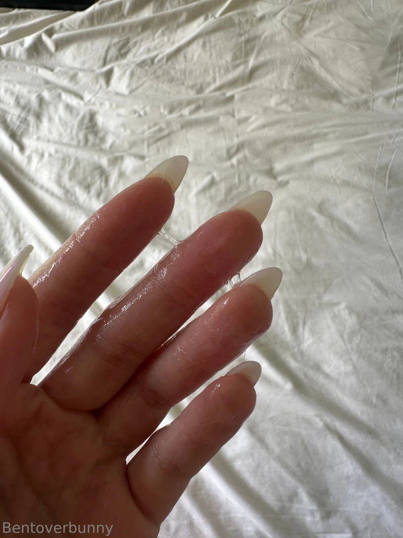 Sneaky peak of my new video hehe 