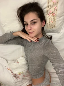 Modest brunette mary_chris wants to feel a pulsating cock inside her part 318