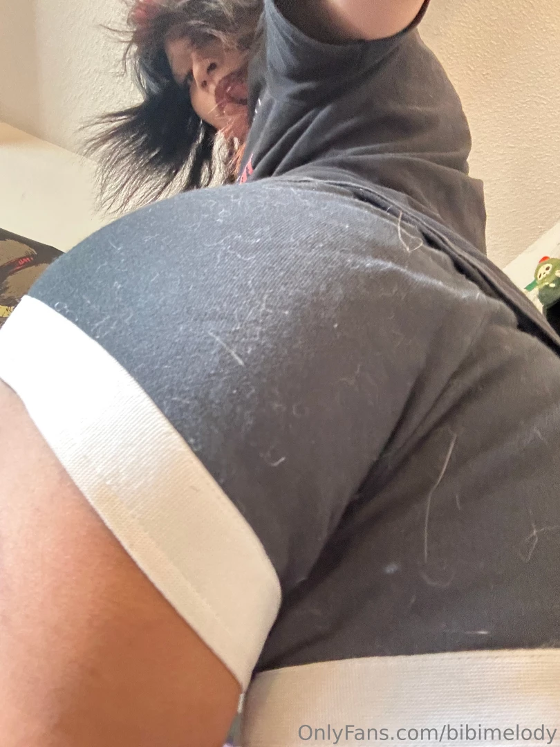 I love sitting on your face p 